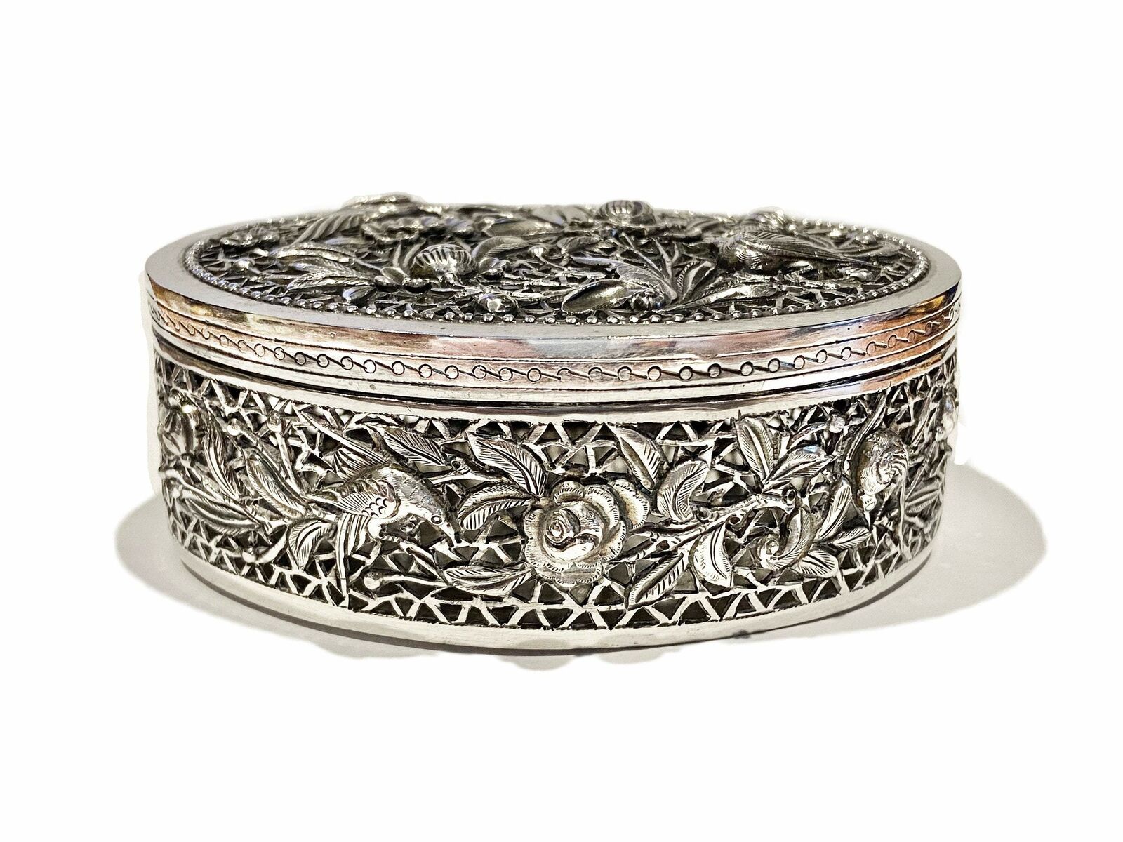 Antique Cambodian Silver Betel Box Khmer Birds And Flowers Trinket Box T90 Filig